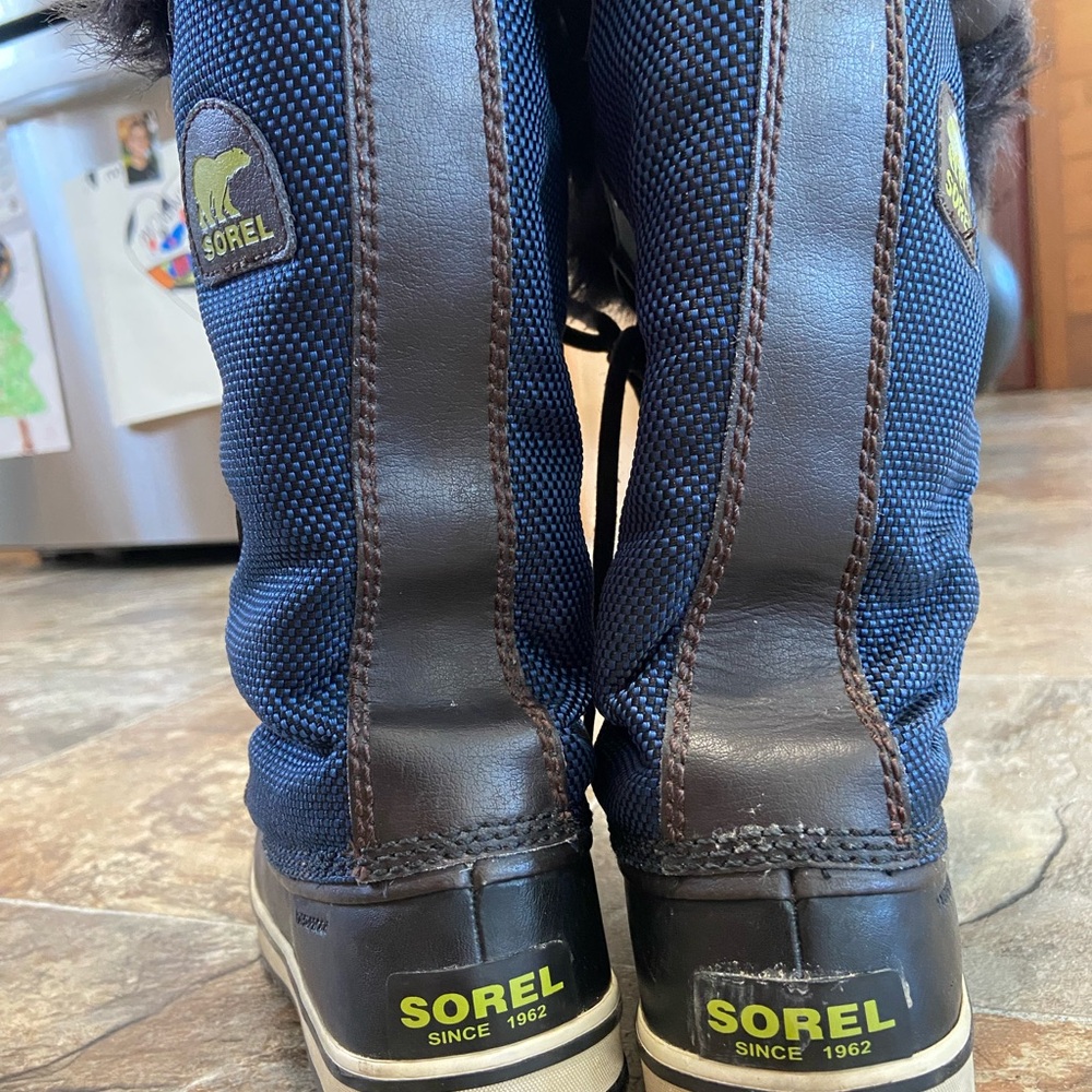 Sorel Joan if Arctic Winter Boots